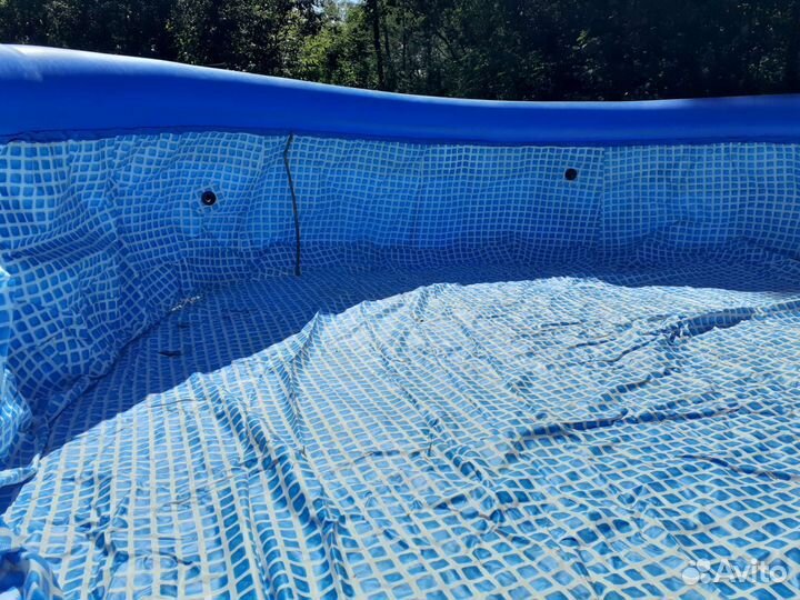 Надувной бассейн