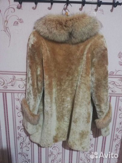 Шуба мутоновая, 48 размер
