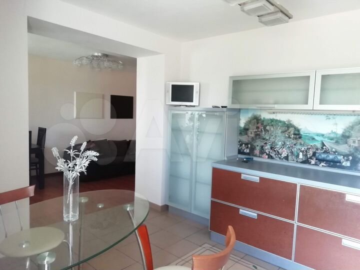 3-к. квартира, 103,3 м², 2/12 эт.