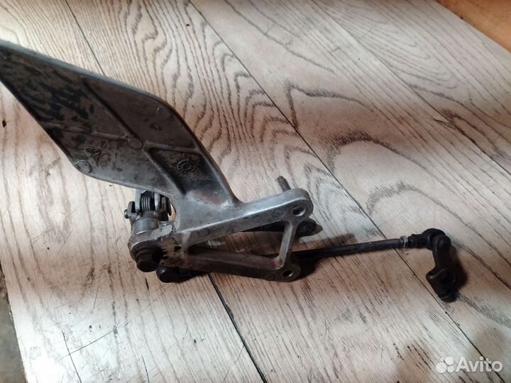 Honda vfr 400 NC 30 - 35 кронштейн левый