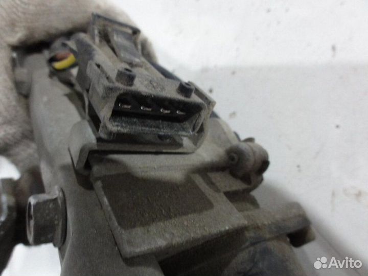 Трапеция стеклоочистителей с моторчиком Opel