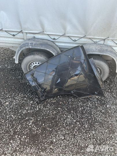 Спойлер кабины боковой левый Scania 1847083