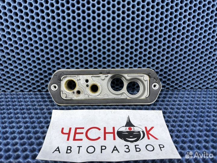 Фланец системы охлаждения Audi Q7 4L 2005-2015