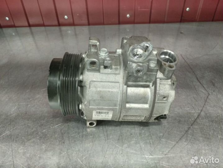 Компрессор кондиционера Mercedes C-Class W204