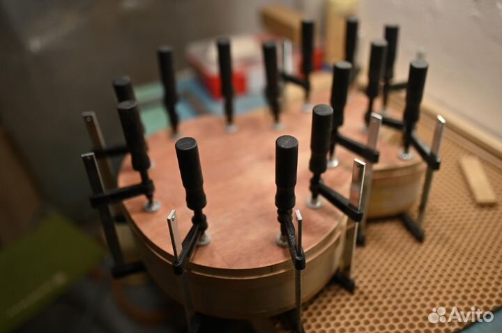 Гитарный мастер. Ремонт гитар любой сложности