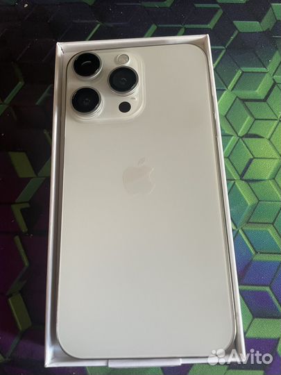 iPhone xr в корпусе 15 pro 128 gb