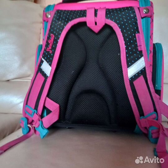 Портфель школьный