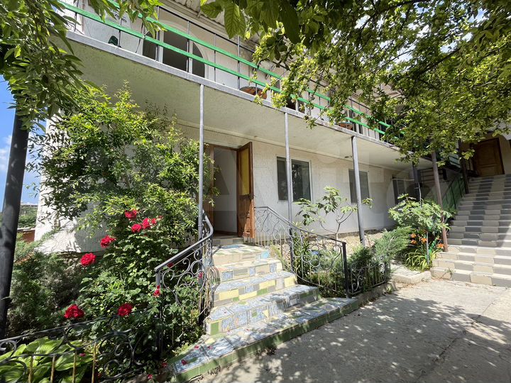 Комната 16 м², 2/2 эт.