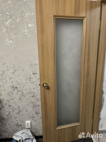 Дверь межкомнатная со стеклом