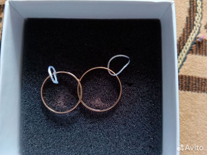 Золотые серьги