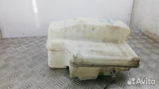 Бачок омывателя BMW 7 E65 (4BE18NL01)