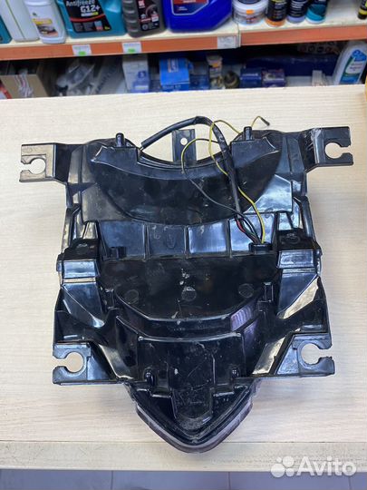 Задний фонарь Suzuki Boulevard vzr1800 M109r