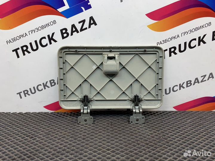 Крышка бардачка Iveco Stralis