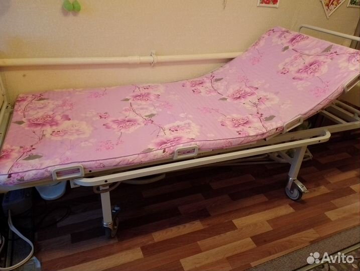 Кровать механическая для лежачих больных