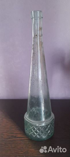 Старинная бутылка