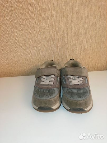 Кроссовки для девочки Zara 23