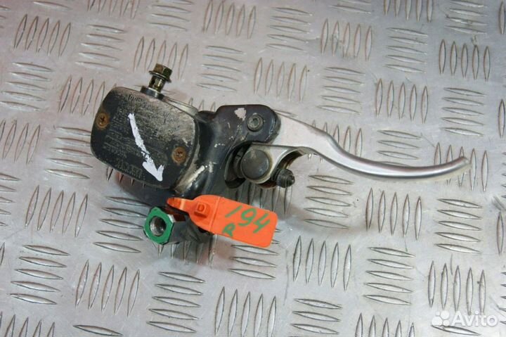 Машинка тормозная передняя Yamaha XJ400S Diversion