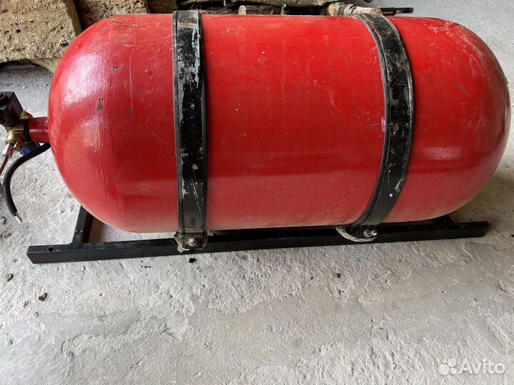 Газовое оборудование метан(баллон 90л)