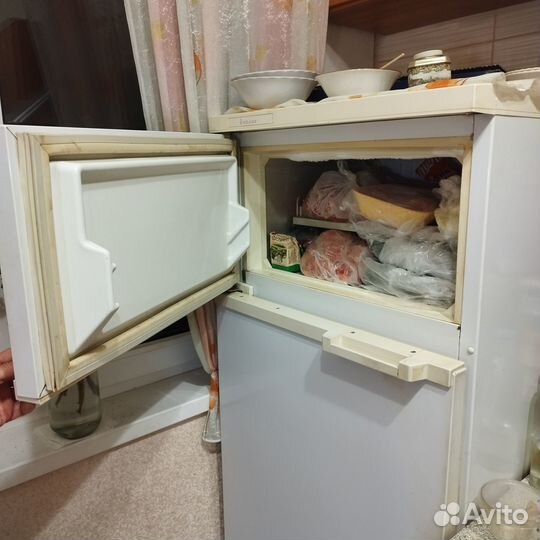 Холодильник Атлант двухкамерный б/у