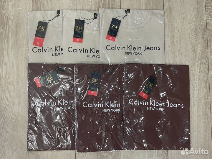 Футболка Calvin klein