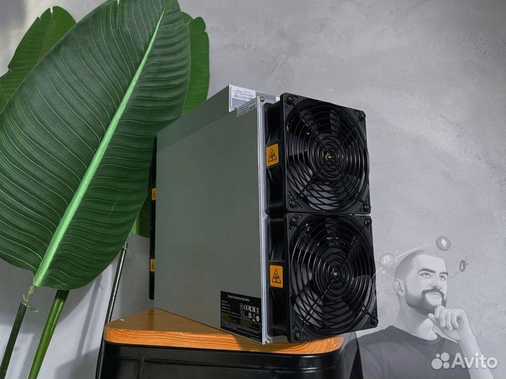 Antminer E9 Pro 3780M на первом скотче