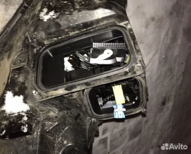 Фара правая Мерседес Бенс мл W166