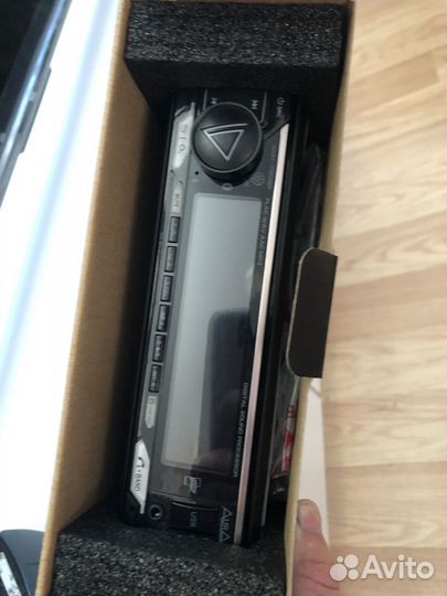 Магнитола Aura amh 79dsp