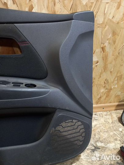 Обшивка Двери Киа Рио 2 Левая Передняя