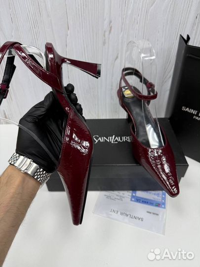 Босоножки YSL