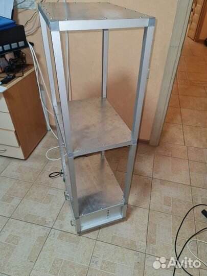 Стойка для аудио аппаратуры