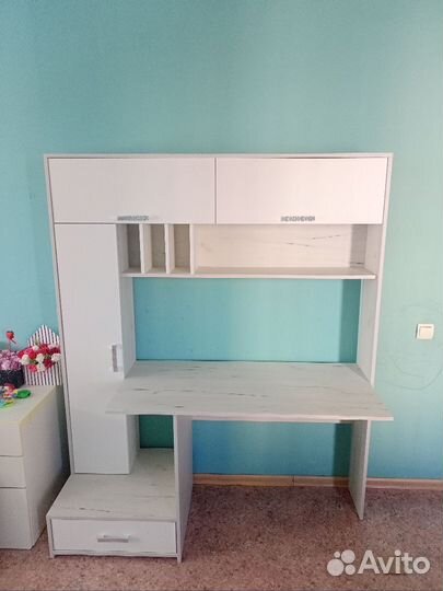 Стол компьютерный/письменный Мист-1