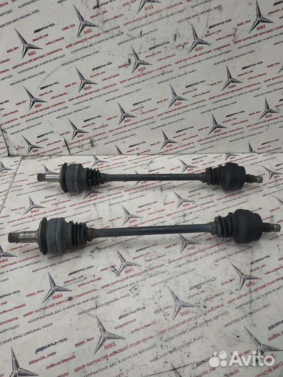 Привод w204 Mercedes задний