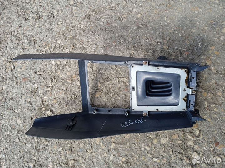 Борода,панель резинка ручки кпп Мазда 626 GC