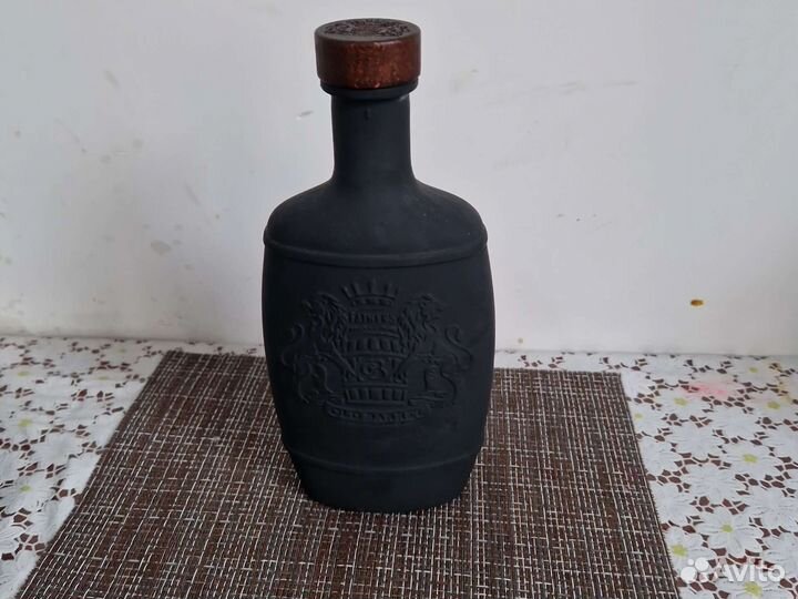 Бутылка, посуда