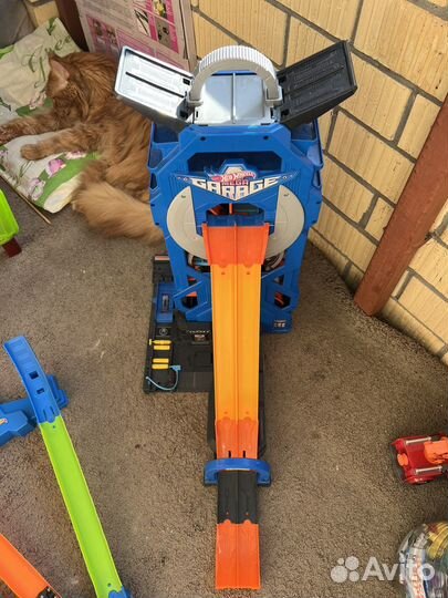 Парковка-гараж хот вилс