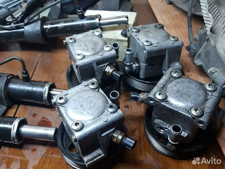 Насос гура Ford Focus 2, 3