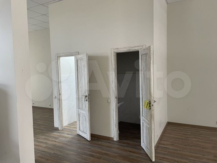 Свободного назначения, 140 м²