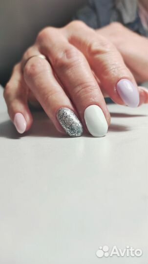Маникюр и педикюр