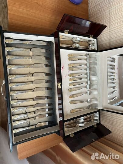 Столовый сервиз на 12 персон