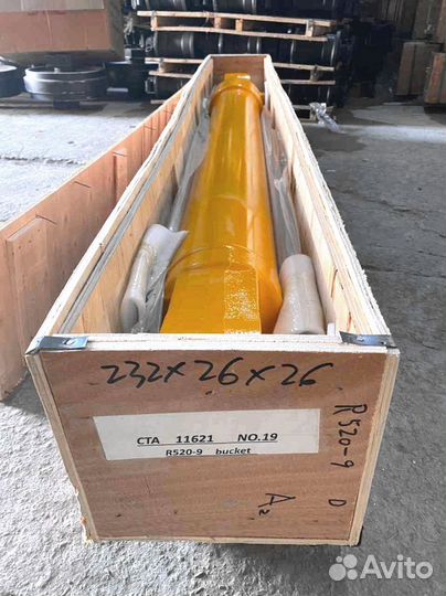 Гидроцилиндр ковша R520LC-9 31QB-63111