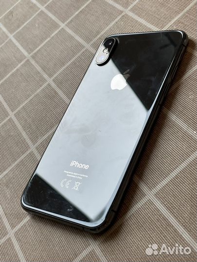 iPhone Xs, 64 ГБ