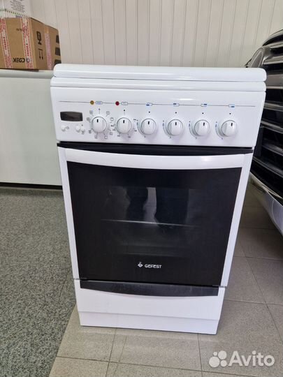 Газовая плита с электрической духовкой