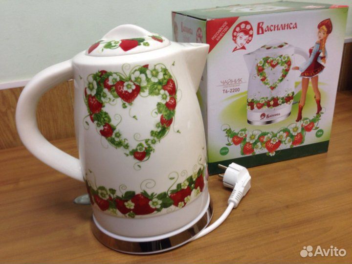 Электро чайник Василиса новый