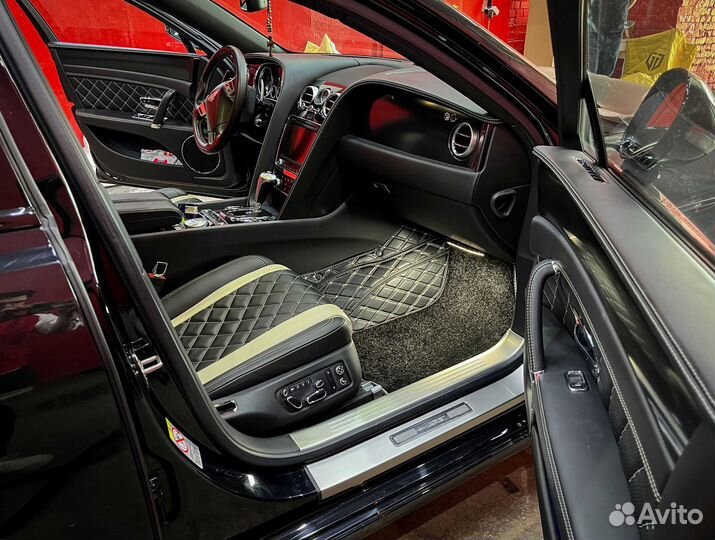 Коврик в багажник на Bentley Continental GT