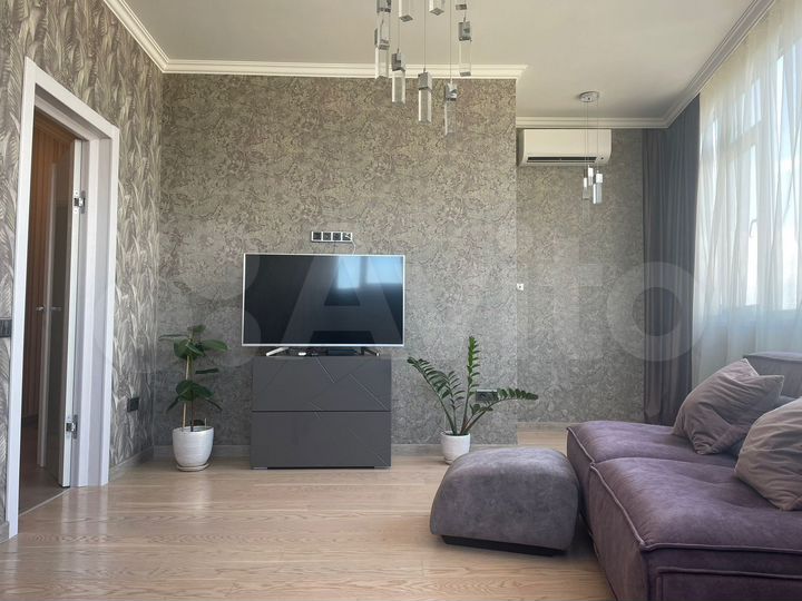 3-к. квартира, 71 м², 16/16 эт.