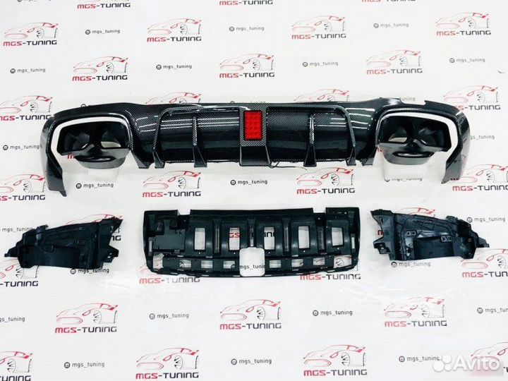 Диффузор с насадками B Под карбон E-Class 213