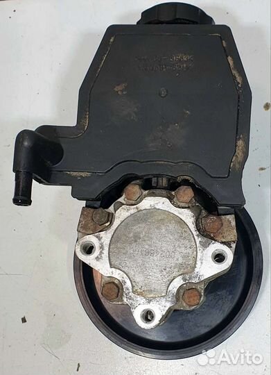 Насос гидроусилителя Mercedes Benz W202