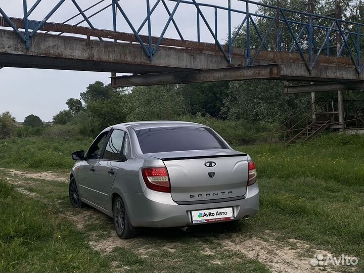 LADA Granta 1.6 МТ, 2013, 250 000 км