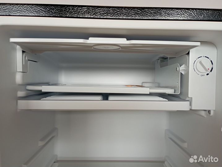 Холодильник maunfeld MFF83B