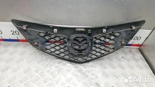 Решетка радиатора mazda 3 1 (KEA03G101)